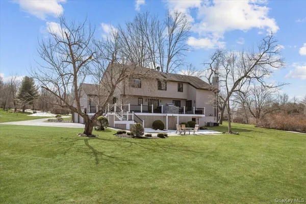 $1,395,000 | 9 Comanche Court, Katonah, NY 10536