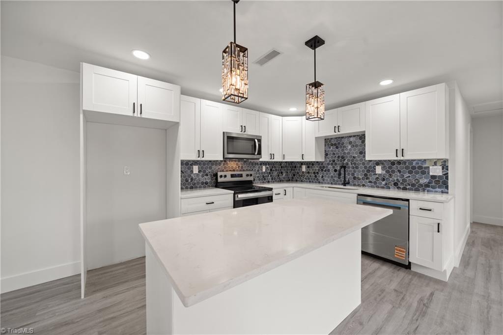 220 Hedgecock Road High Point, NC 27265 - Photo 11 of 36