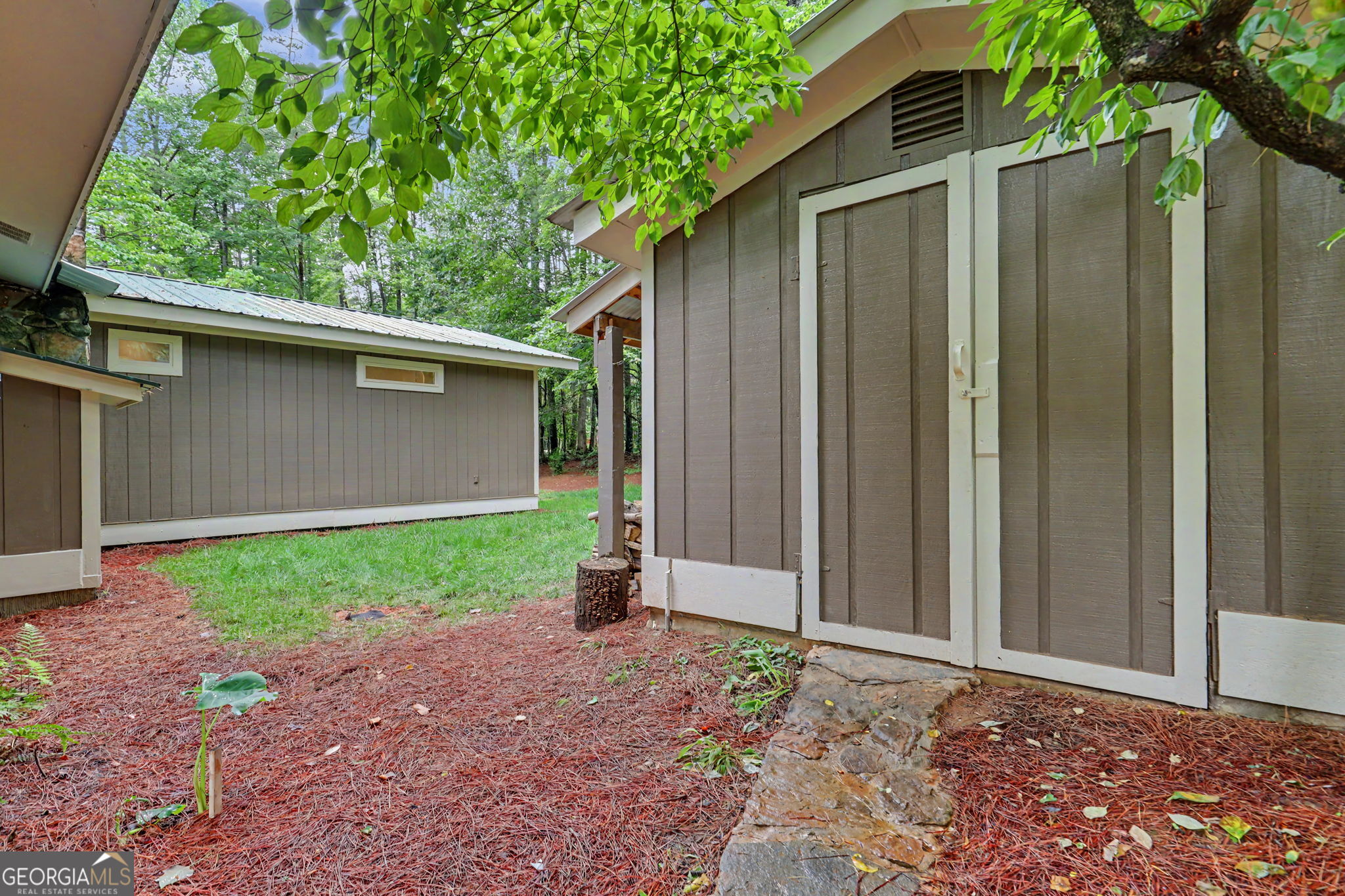 5637 Murray Cove Road Tiger, GA 30576 - Photo 8 of 67