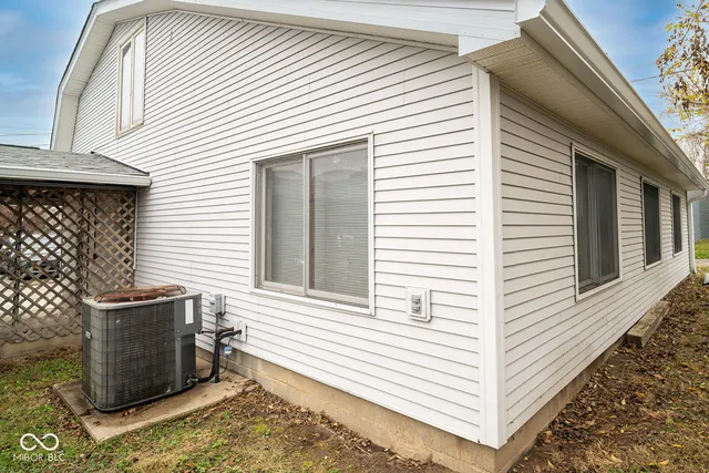 $329,900 | 601 South Ohio Street, Martinsville, IN 46151