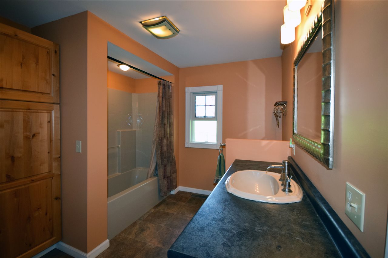 138 Hathaway Point Road Swanton, VT 05488 - Photo 21 of 35 Gallery Image 21