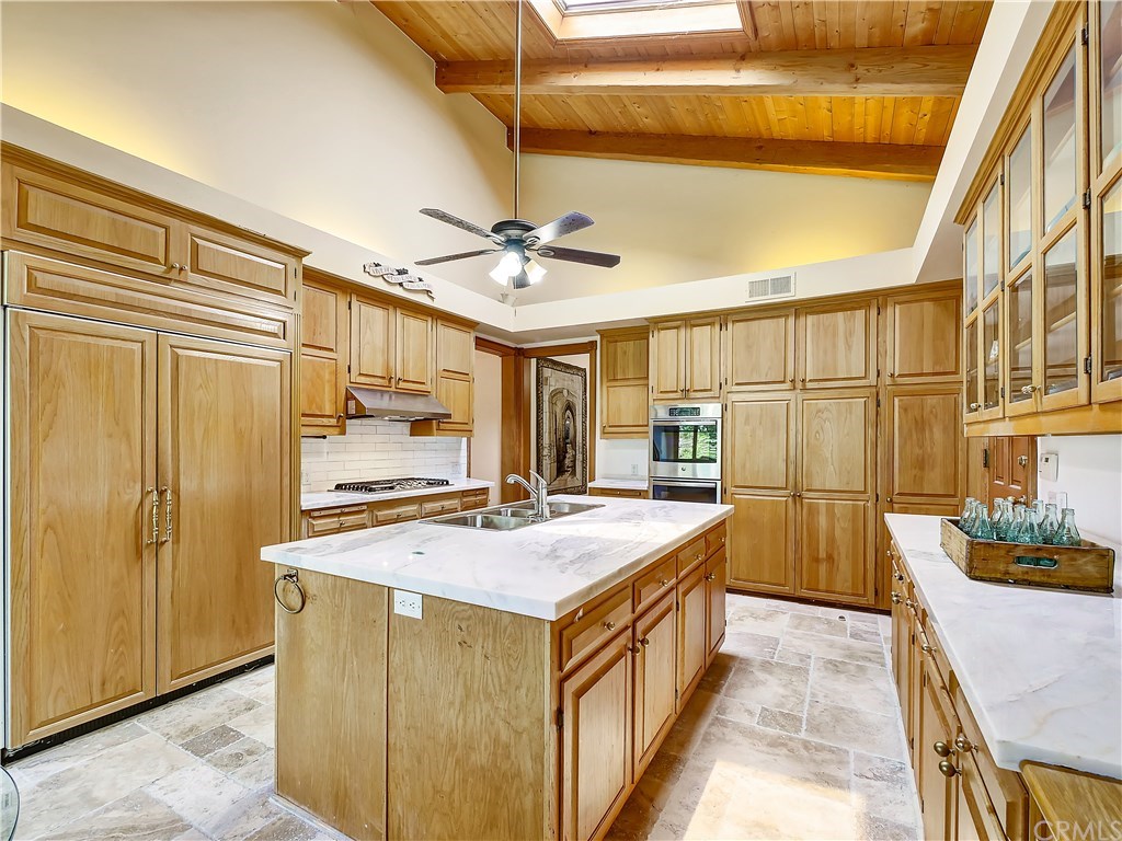 23740 Webb Road Chatsworth, CA 91311 - Photo 7 of 32 Kitchen, another angle
