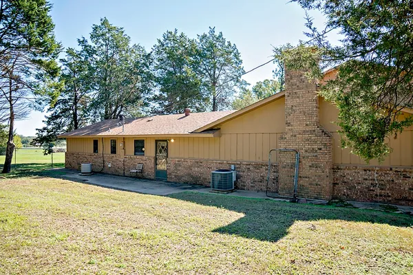 $740,000 | 11133 North State Highway, Athens, TX 75752