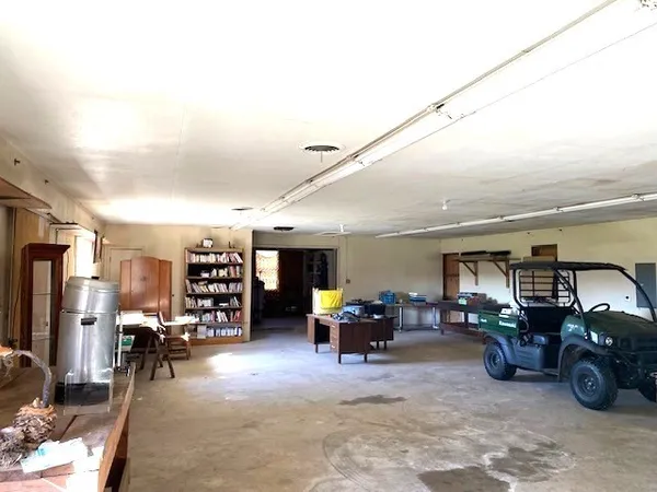 $740,000 | 11133 North State Highway, Athens, TX 75752