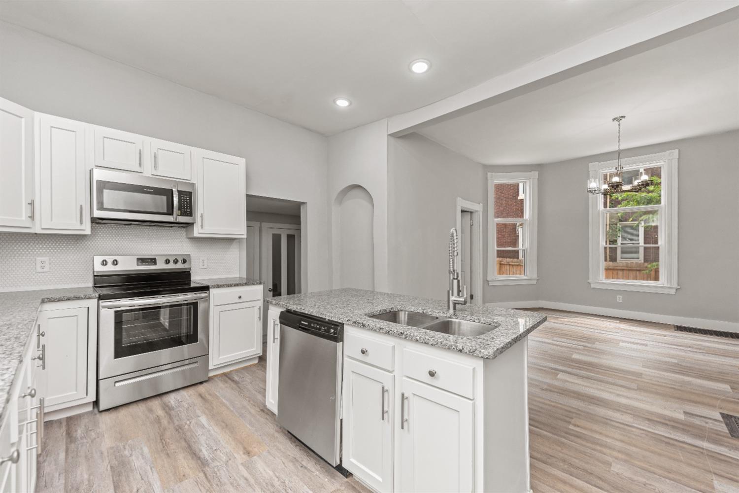 4850 Paddock Road Cincinnati, OH 45237 - Photo 13 of 25