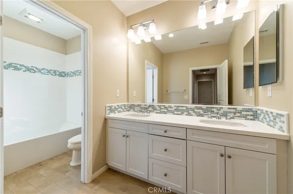 $2,419,980 | 79 Field Poppy, Irvine, CA 92620