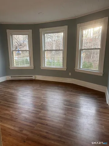 $2,000 | 20 Myrtle Avenue, Naugatuck, CT 06770