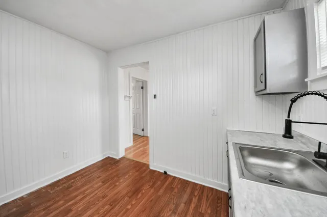 $1,300 | 3804 Lila Street, Houston, TX 77026