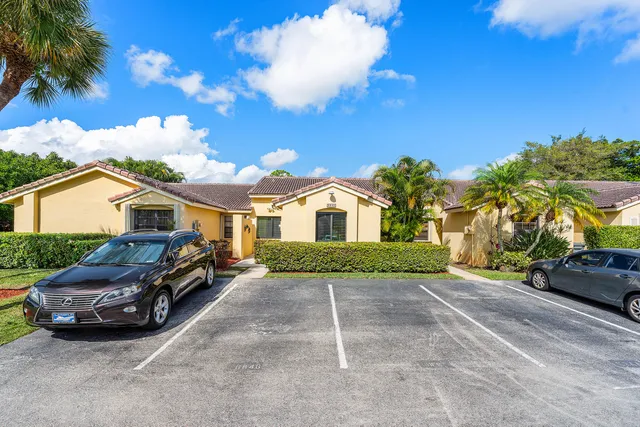 $478,500 | 6846 Bridlewood Court, Boca Raton, FL 33433