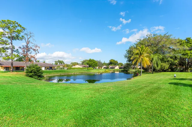 $478,500 | 6846 Bridlewood Court, Boca Raton, FL 33433