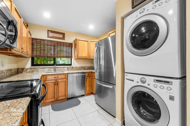 $478,500 | 6846 Bridlewood Court, Boca Raton, FL 33433