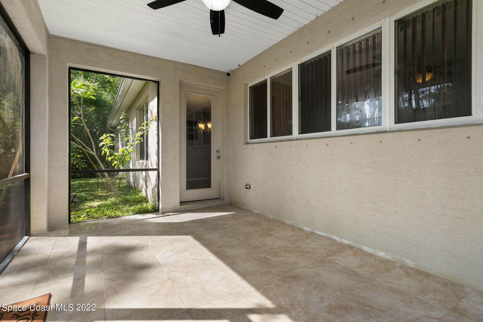 1963 Jupiter Boulevard Southwest Palm Bay, FL 32908 - Photo 19 of 42 a view of outdoor space and balcony
