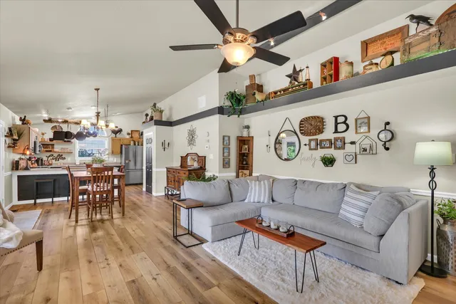 $300,000 | 401 Winston Court, St. Joseph, IL 61873