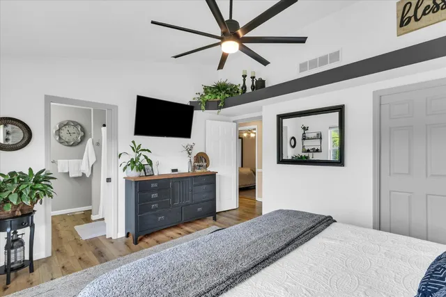 $300,000 | 401 Winston Court, St. Joseph, IL 61873