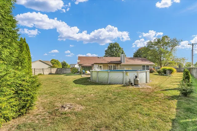 $300,000 | 401 Winston Court, St. Joseph, IL 61873