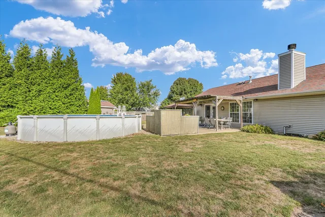 $300,000 | 401 Winston Court, St. Joseph, IL 61873