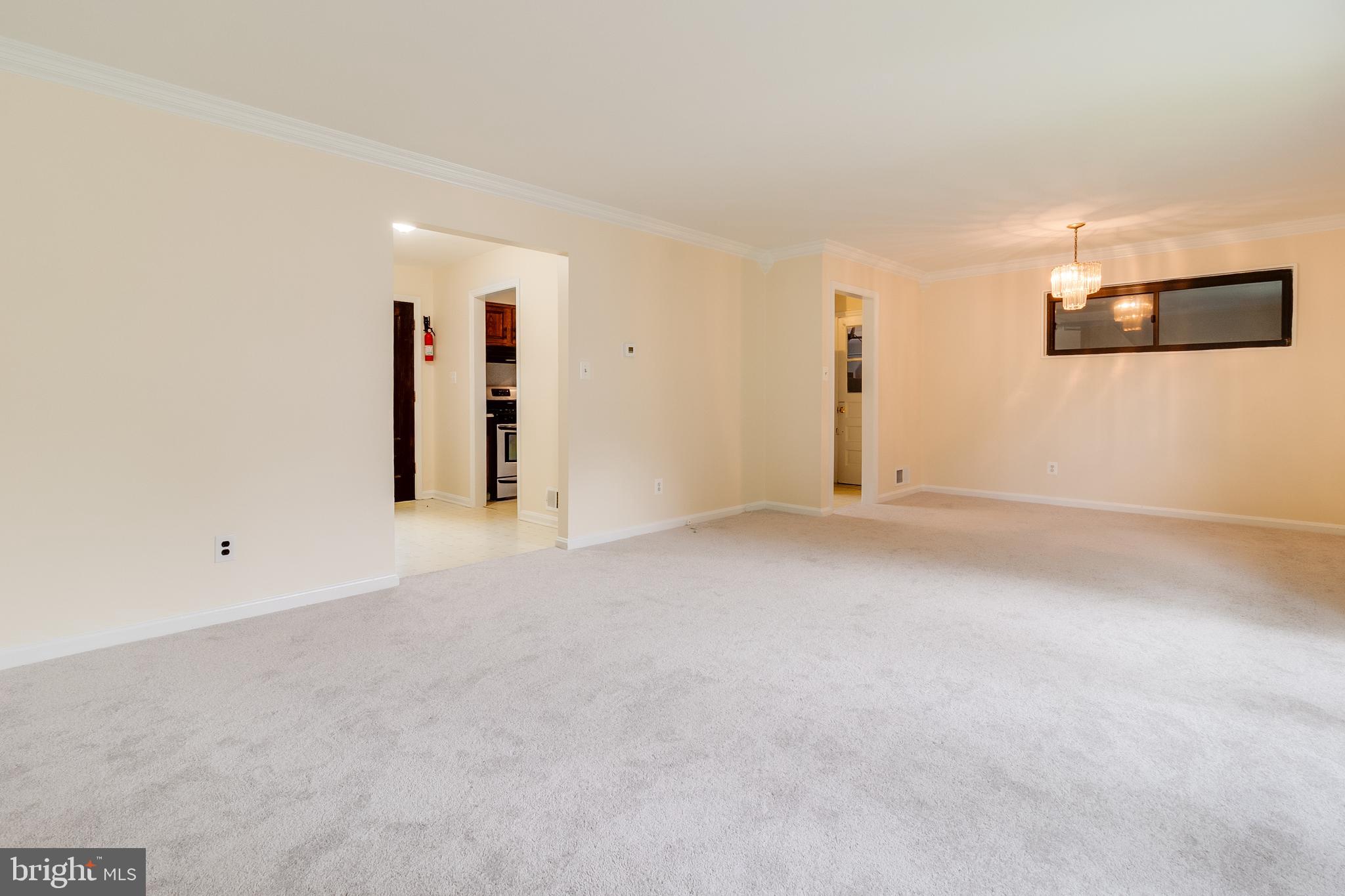 6823 Cabin John Road Springfield, VA 22150 - Photo 11 of 43