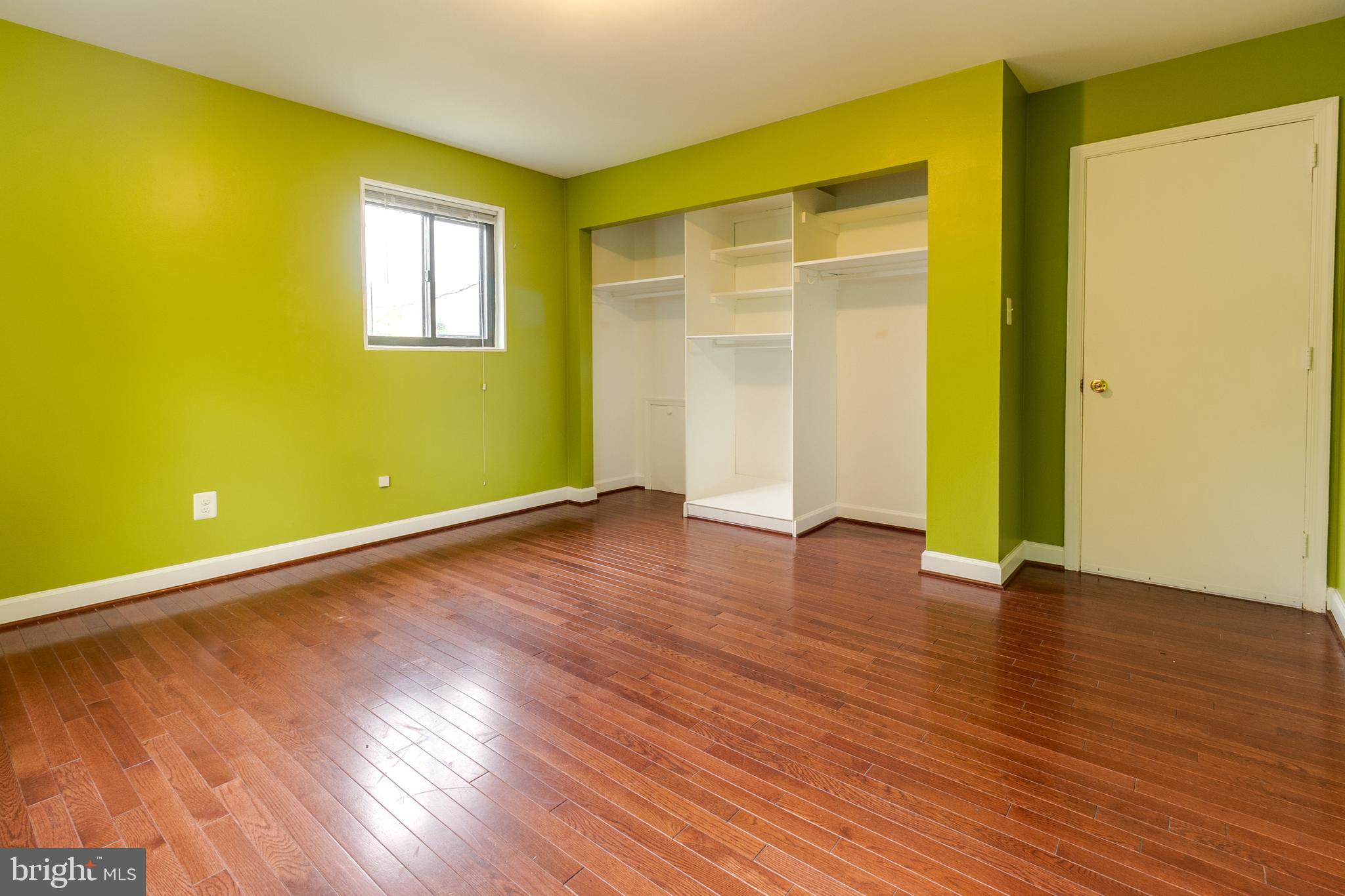 6823 Cabin John Road Springfield, VA 22150 - Photo 15 of 43