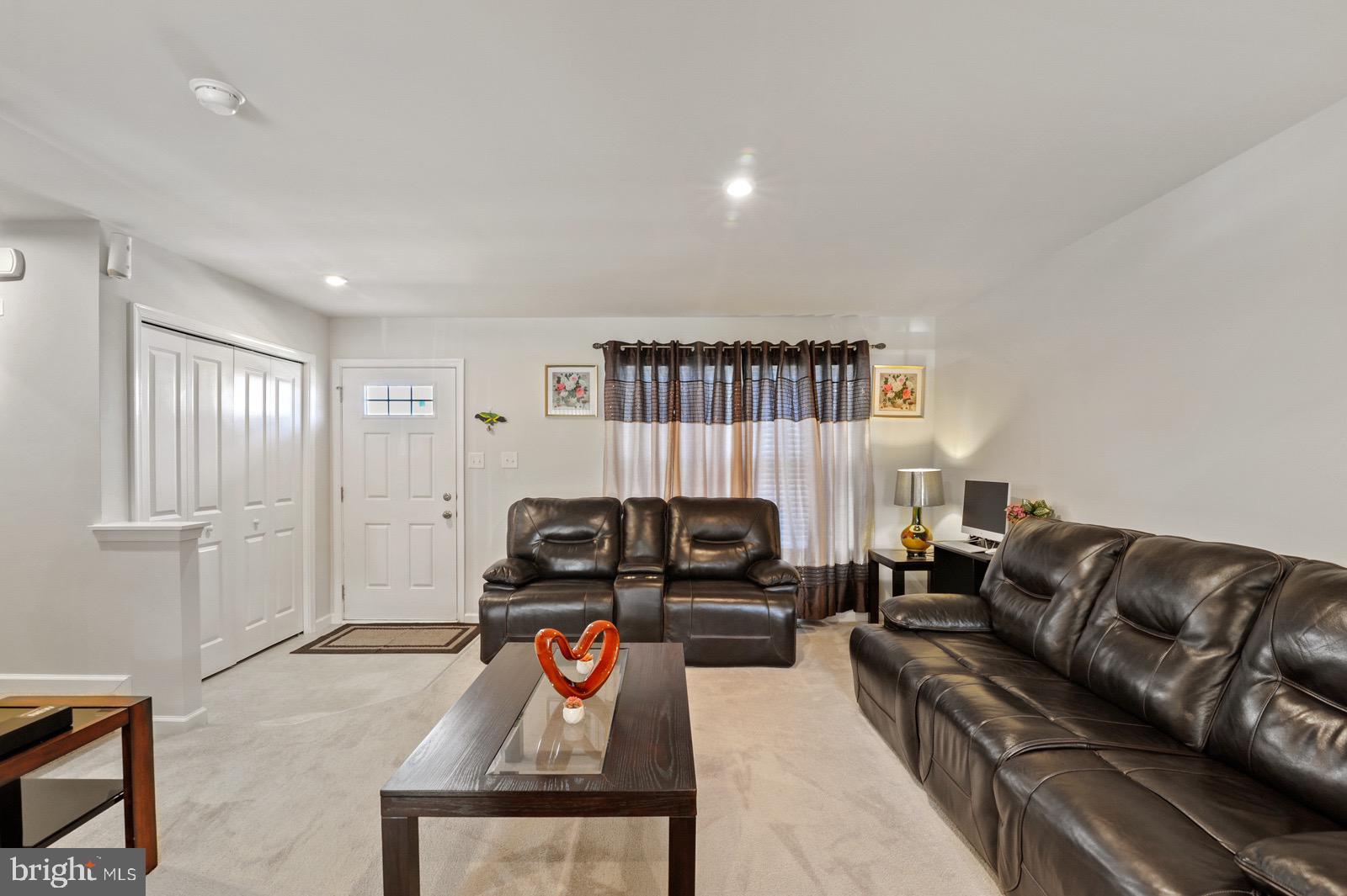 210 Nob Hill Road Dover, DE 19901 - Photo 4 of 23