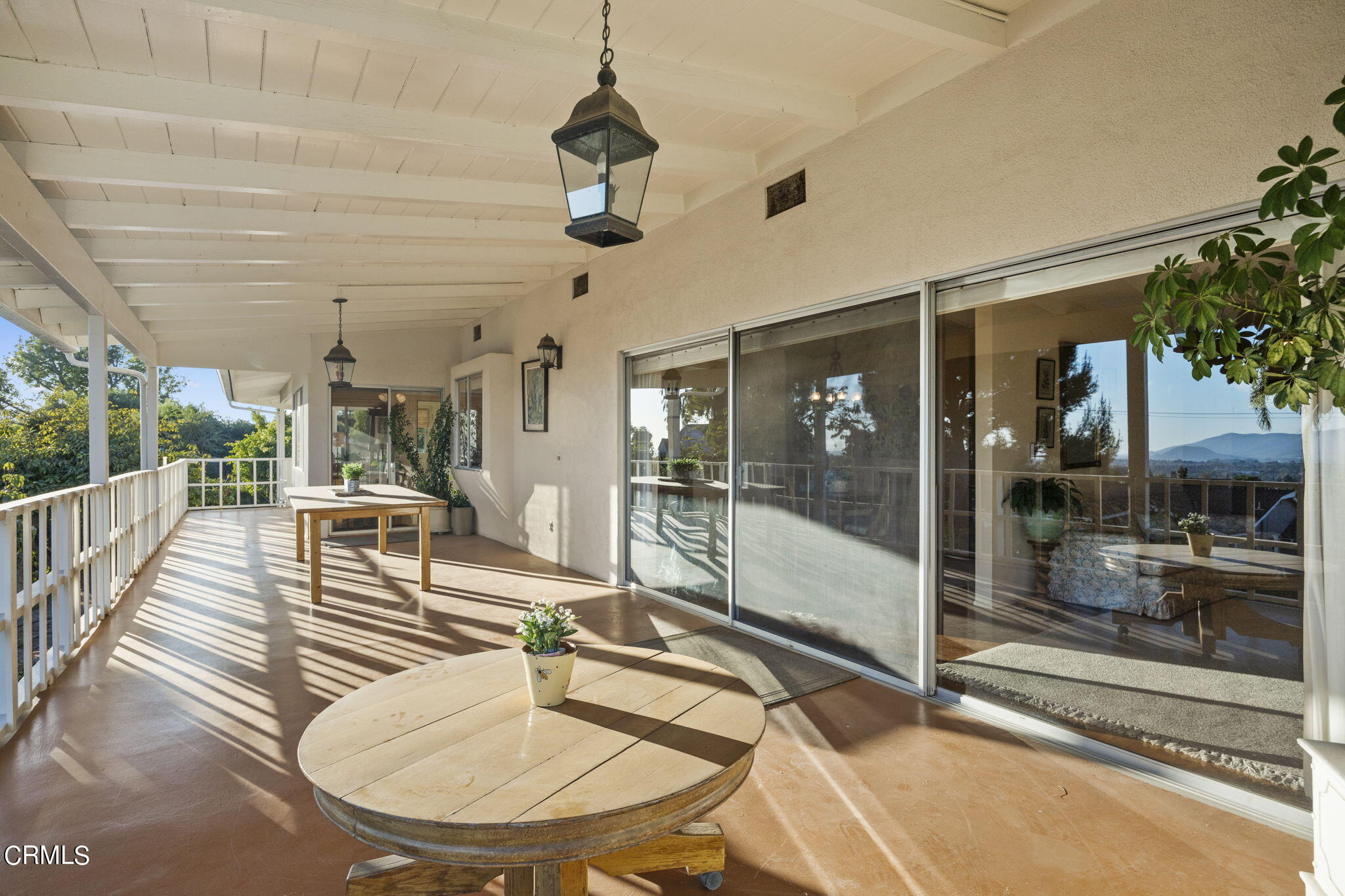 702 North Loop Drive Camarillo, CA 93010 - Photo 12 of 57 Covered Lanai