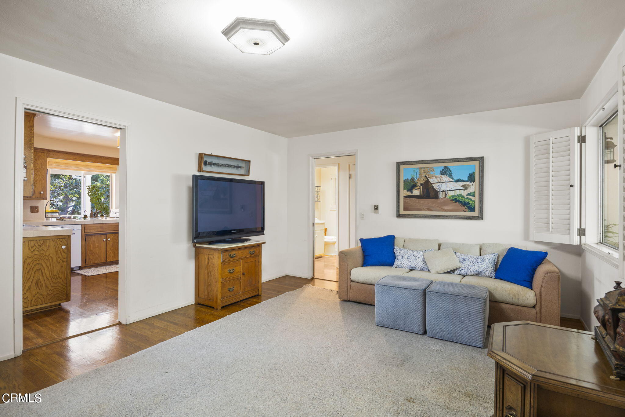 702 North Loop Drive Camarillo, CA 93010 - Photo 22 of 57 Family Room