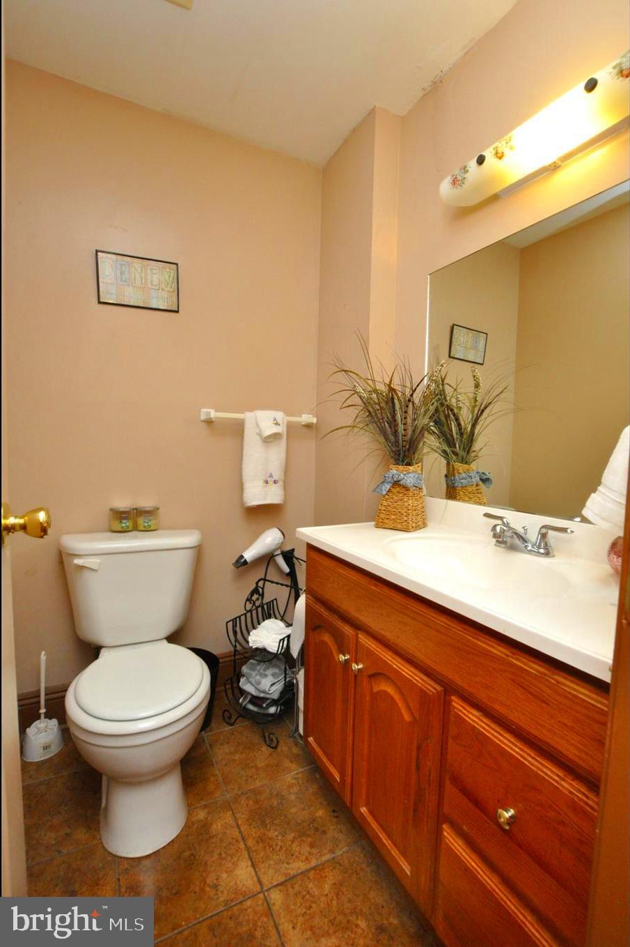 128 Spring Garden Street Riverside, NJ 08075 - Photo 13 of 24 1/2 Bath