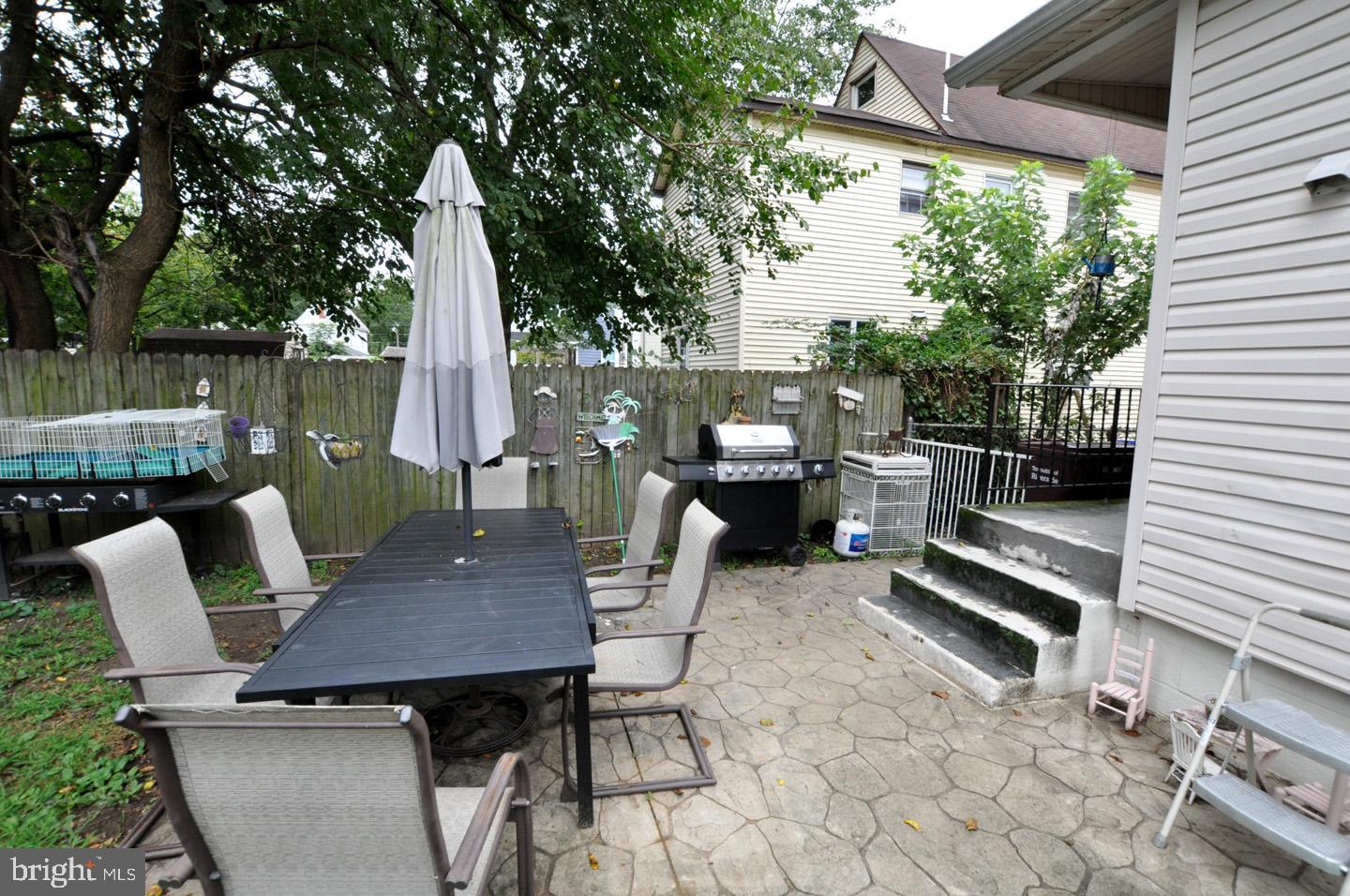 128 Spring Garden Street Riverside, NJ 08075 - Photo 22 of 24 Back Yard