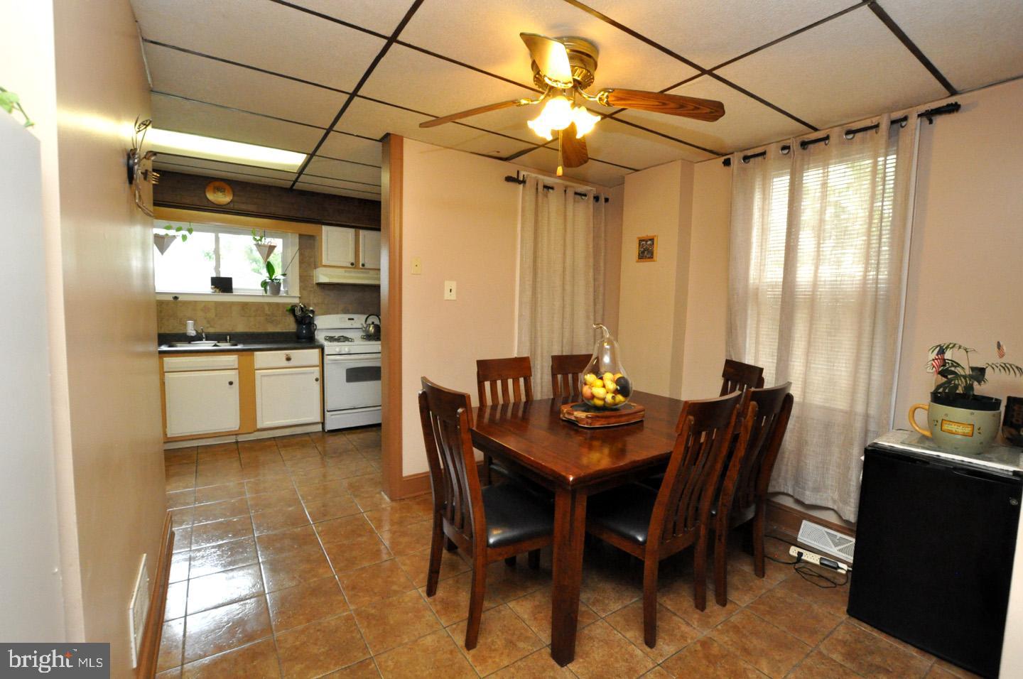 128 Spring Garden Street Riverside, NJ 08075 - Photo 9 of 24 Dining Room