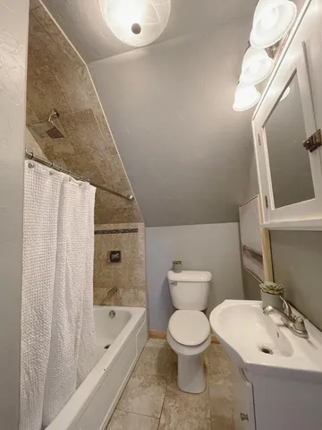 $275,000 | 670 Cherokee Avenue, St. Paul, MN 55107