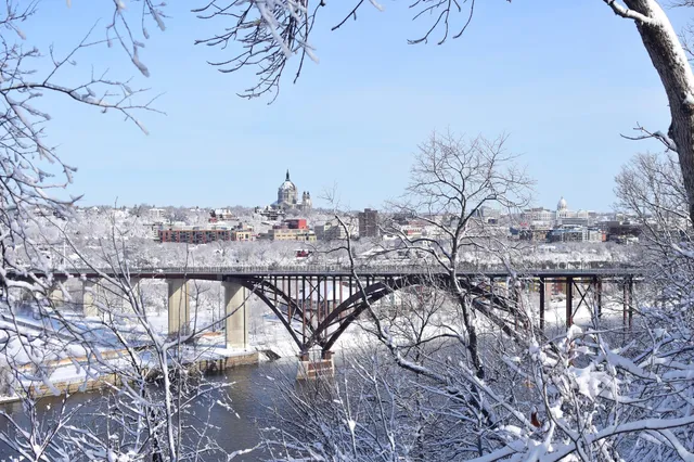 $275,000 | 670 Cherokee Avenue, St. Paul, MN 55107