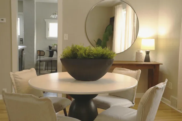 $275,000 | 670 Cherokee Avenue, St. Paul, MN 55107