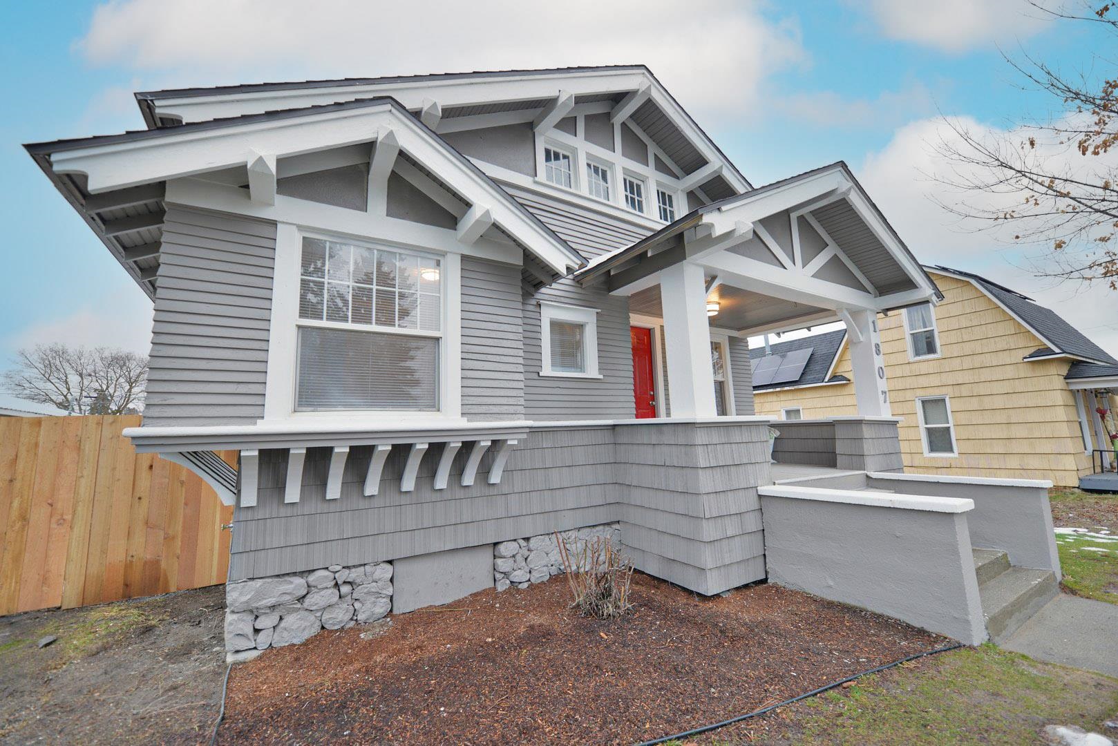 1807 East Boone Avenue Spokane, WA 99202 - Photo 2 of 21