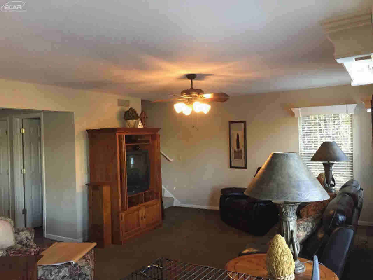 9015 Jordan Road Grand Blanc, MI 48439 - Photo 8 of 15 21382527-7.JPG