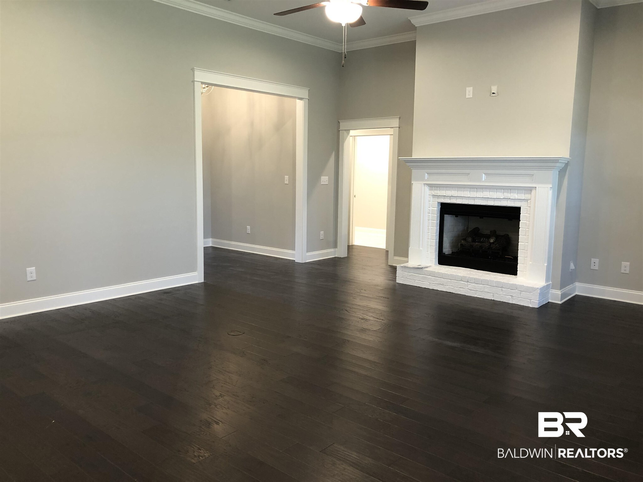 8721 Rosedown Lane Daphne, AL 36526 - Photo 6 of 16 Living Room