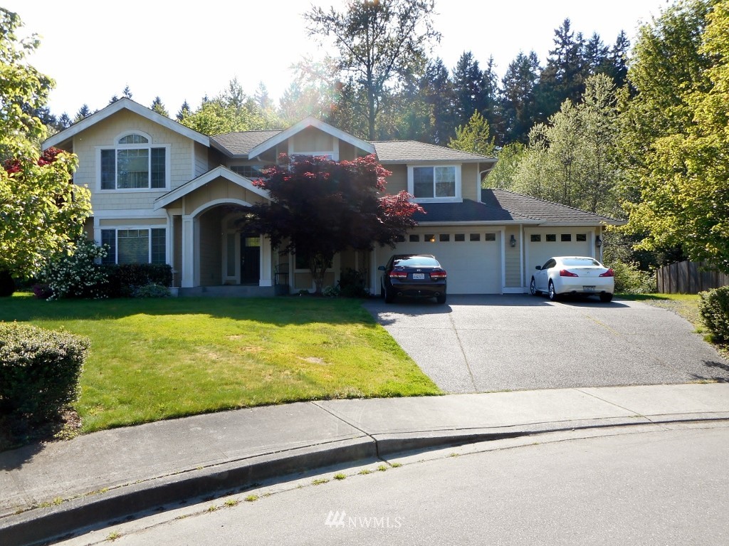 22002 Vine Road Brier, WA 98036 - Photo 3 of 20 Gallery Image 3
