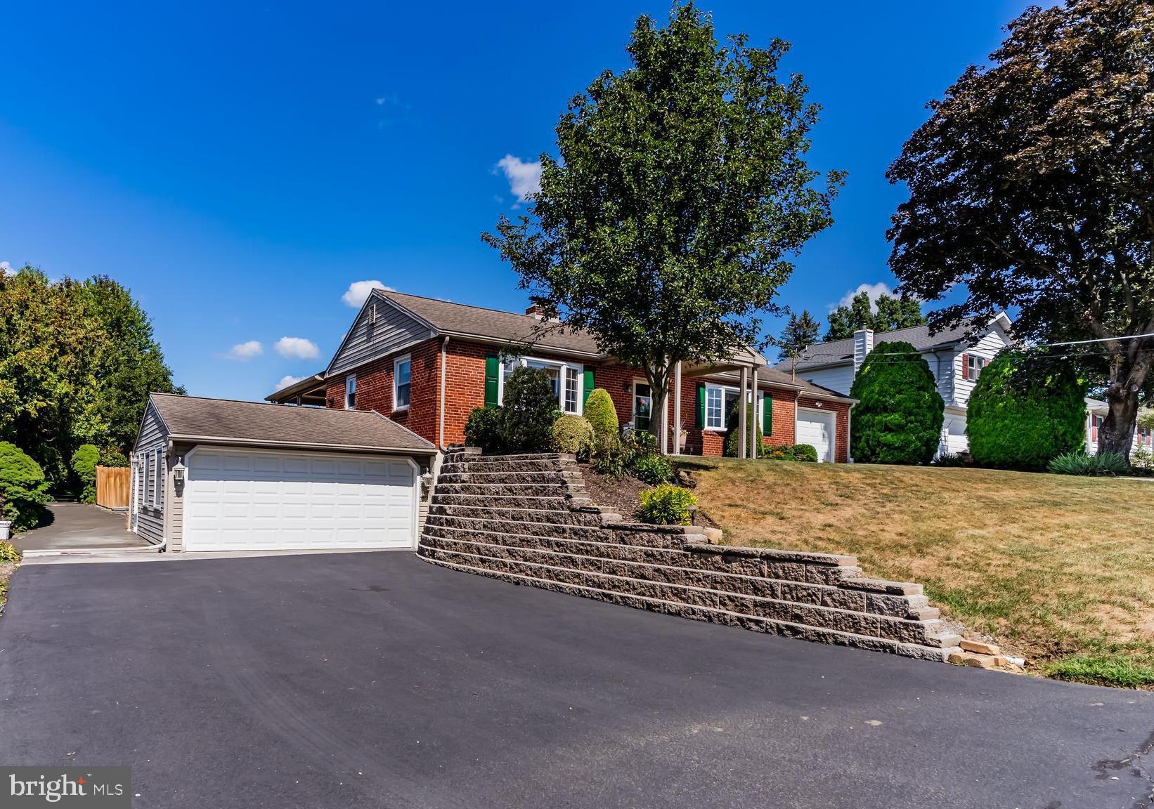 5112 Ridgeview Drive Harrisburg, PA 17112 - Photo 1 of 34 Welcome home to 5112 Ridgeview Drive!