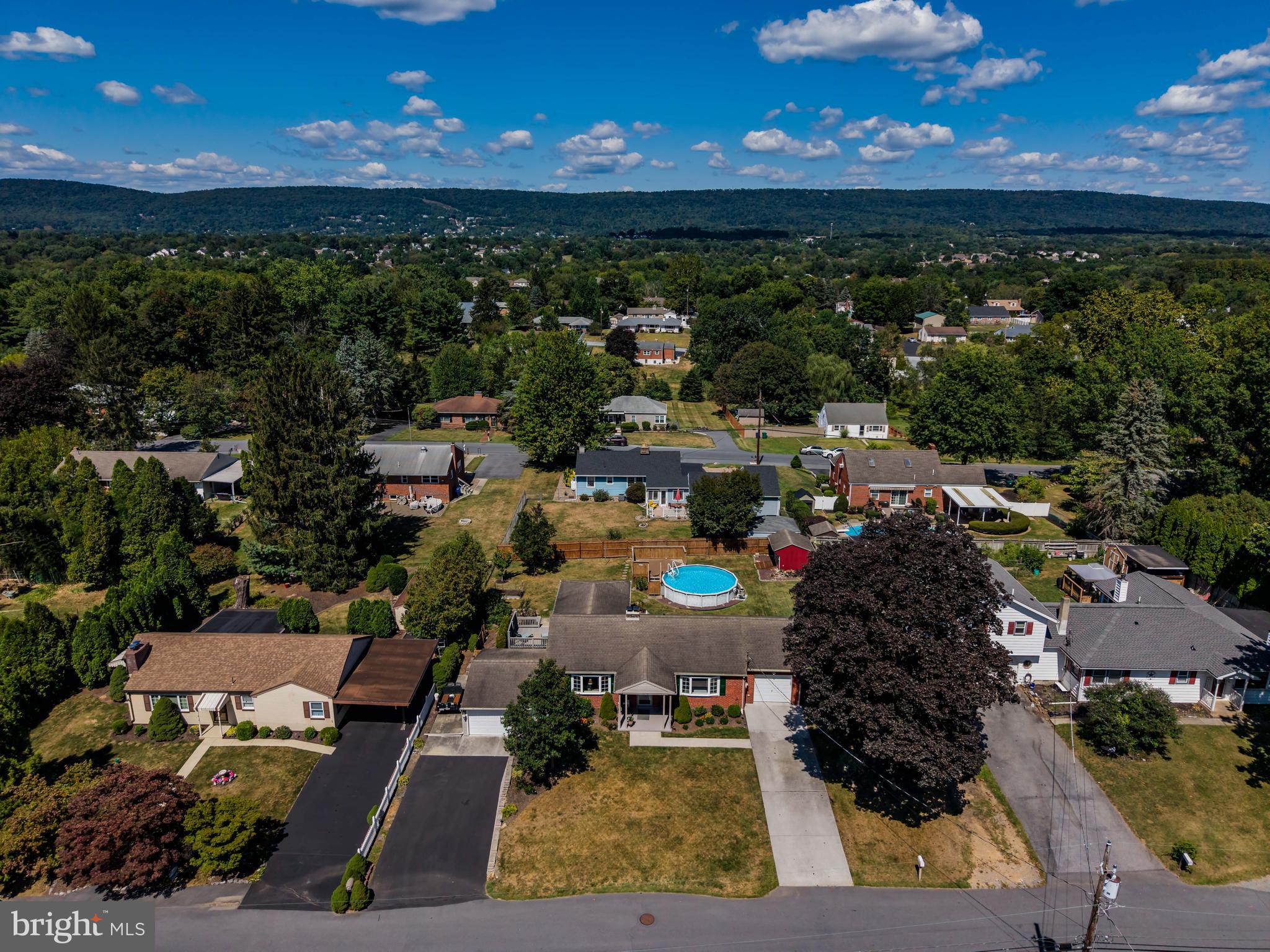 5112 Ridgeview Drive Harrisburg, PA 17112 - Photo 19 of 34 Gallery Image 19