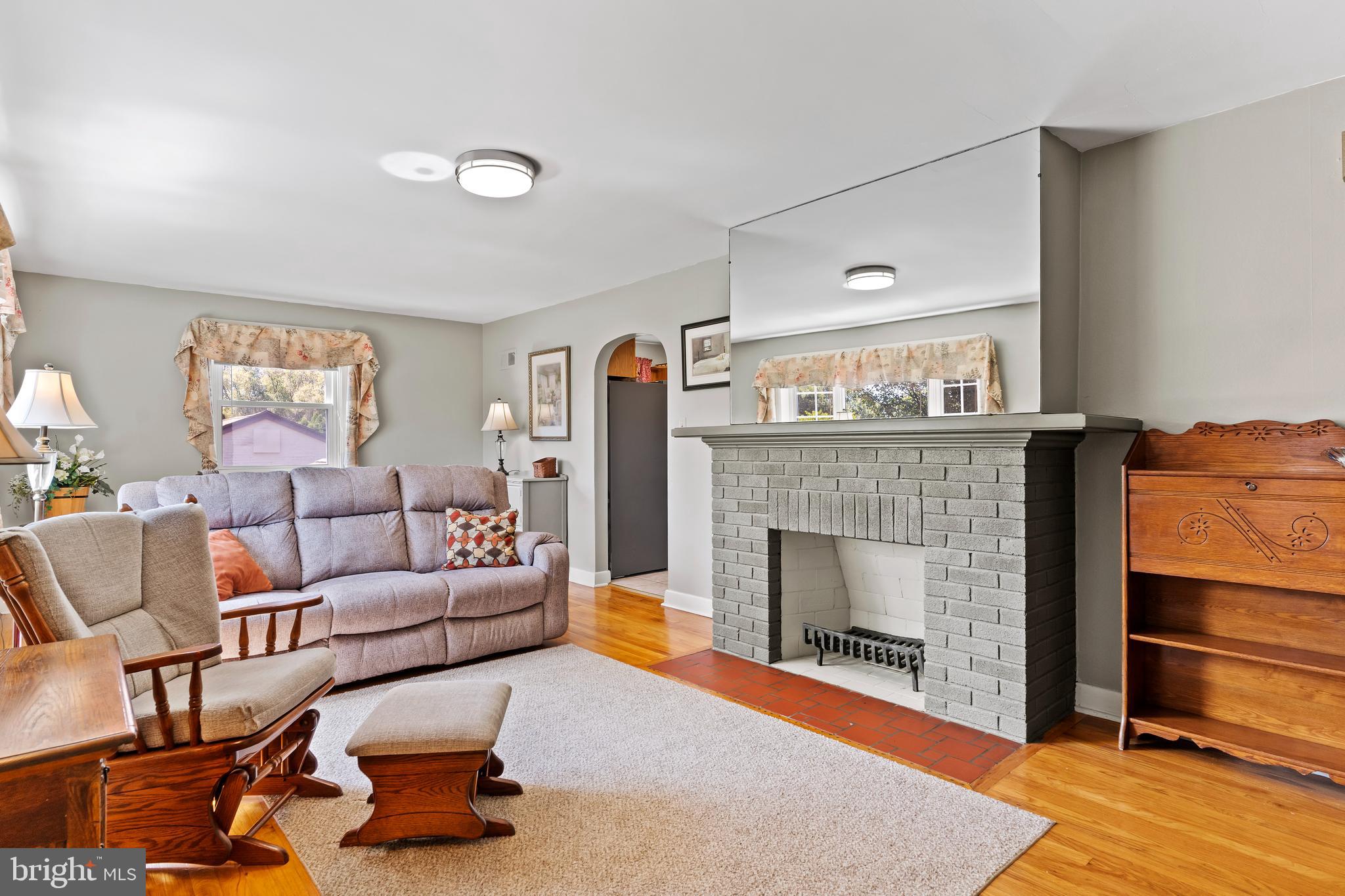 5112 Ridgeview Drive Harrisburg, PA 17112 - Photo 6 of 34 Gallery Image 6