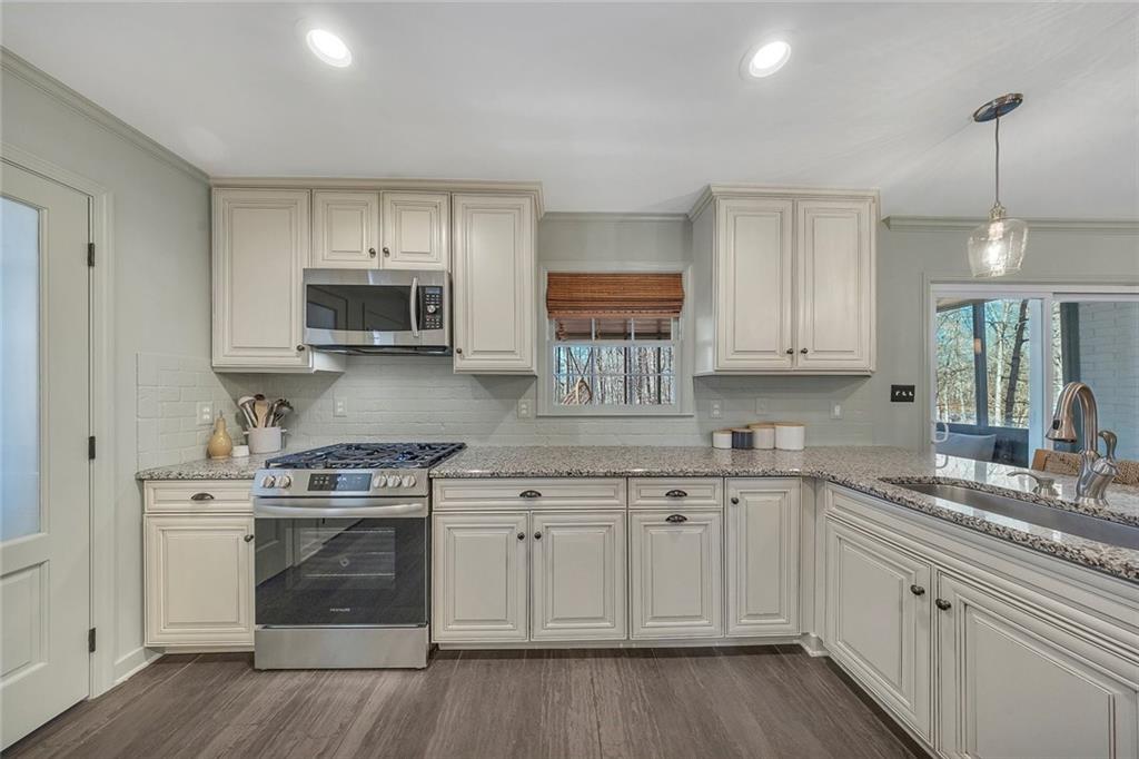 940 Oakdale Road Canton, GA 30114 - Photo 18 of 67