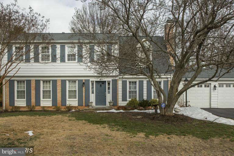 1804 Pelling Court Silver Spring, MD 20905 - Photo 1 of 27 Exterior (Front)