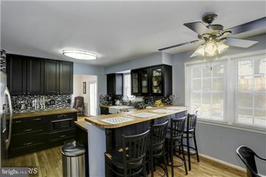 1804 Pelling Court Silver Spring, MD 20905 - Photo 12 of 27 Kitchen