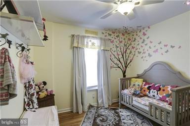 1804 Pelling Court Silver Spring, MD 20905 - Photo 19 of 27 Bedroom