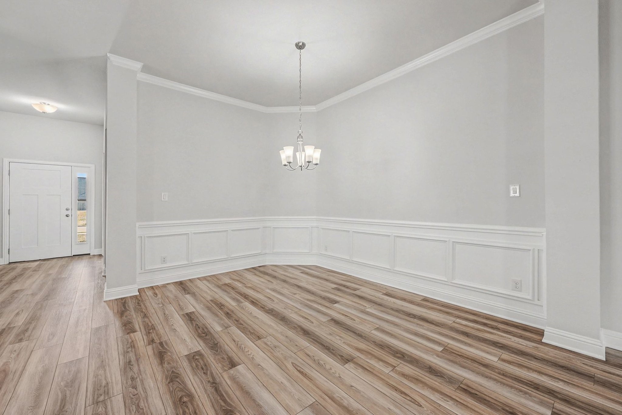 601 Greystone Lane Angleton, TX 77515 - Photo 9 of 32