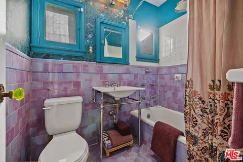$1,400,000 | 1224 Oberlin Drive, Glendale, CA 91205