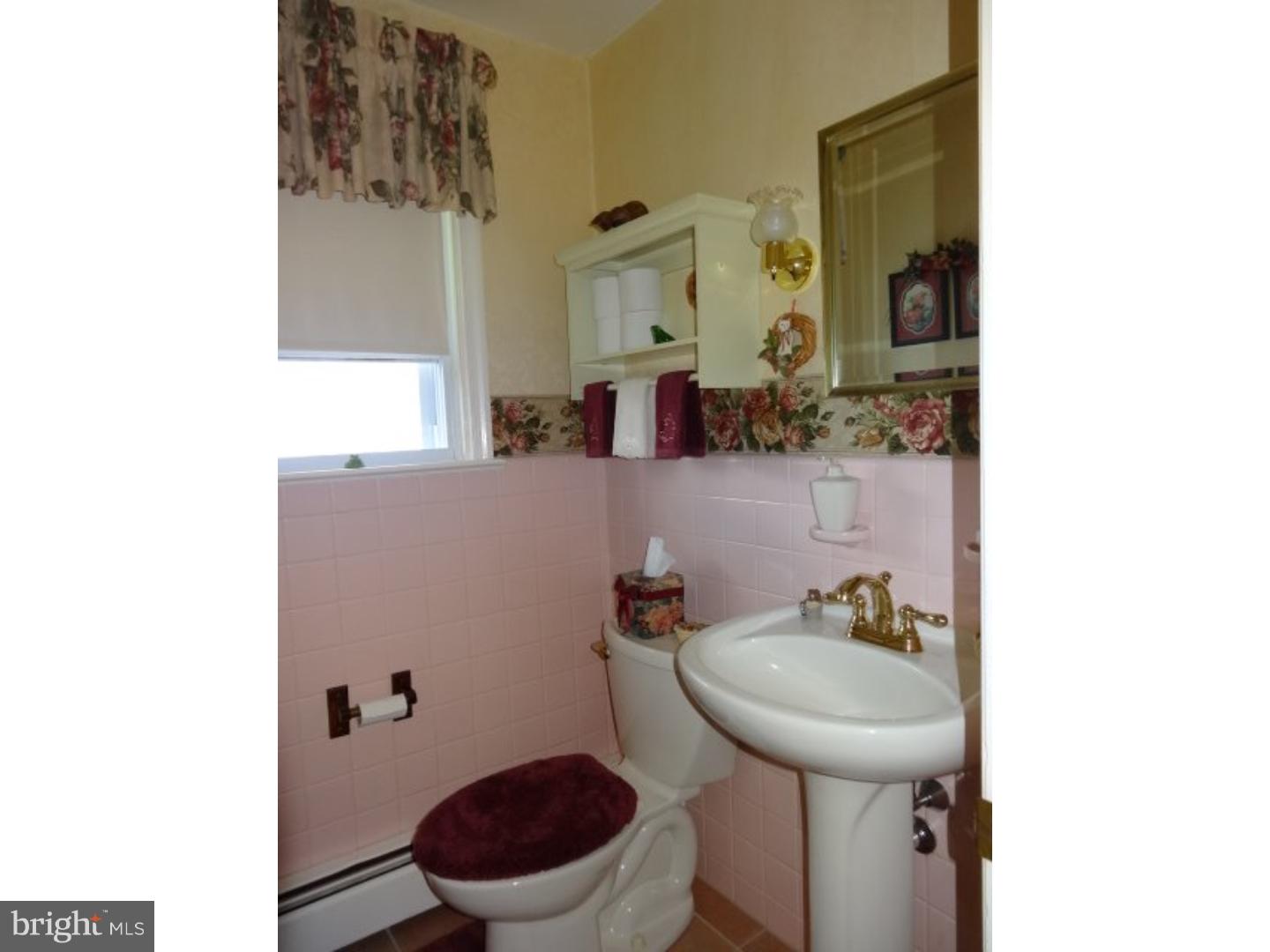1265 Dell Road Norristown, PA 19403 - Photo 13 of 23 Gallery Image 13