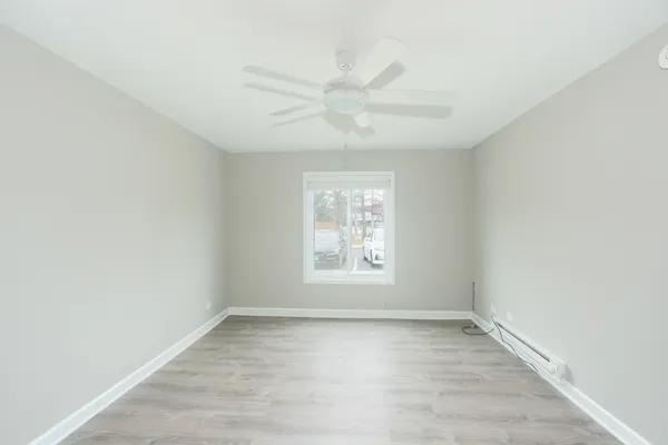 $2,645 | 4400 West Lake Avenue, Unit 208B, Glenview, IL 60026
