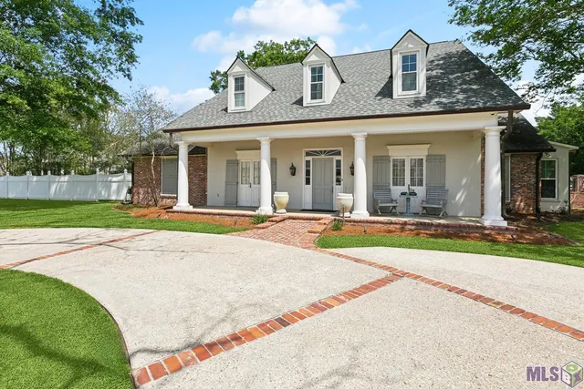 $774,500 | 10152 South Vignes Road, St. George, LA 70817