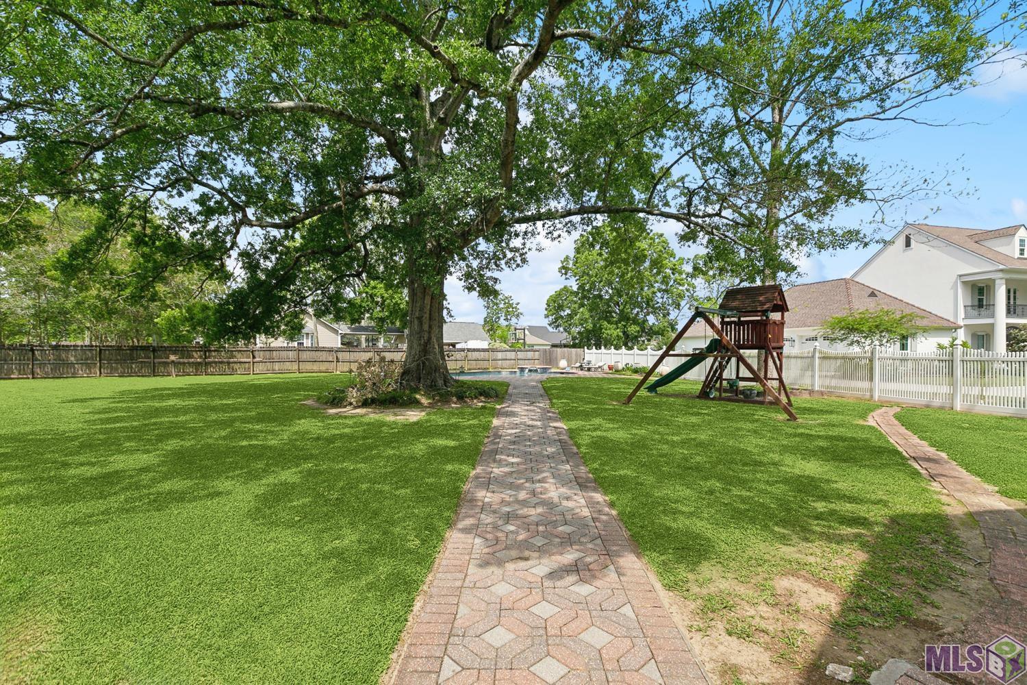 10152 South Vignes Road St. George, LA 70817 - Photo 27 of 28