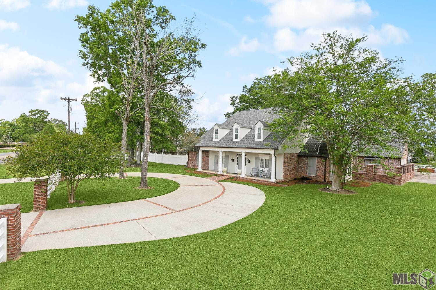 10152 South Vignes Road St. George, LA 70817 - Photo 4 of 28