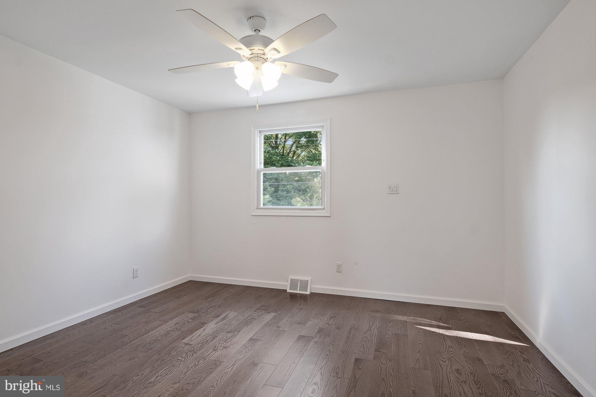 9722 Morefield Road Philadelphia, PA 19115 - Photo 16 of 36 Office, exercise room, craft room, your choice!